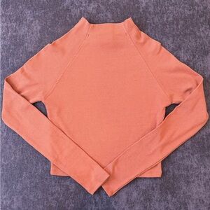NWT Double Zero Cropped Ribbed Long Sleeve Mock Turtleneck Top Orange small